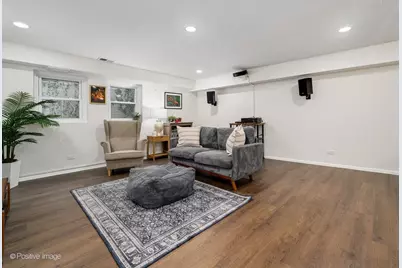 492 W Belmont Avenue, Chicago, IL 60657 - Photo 21