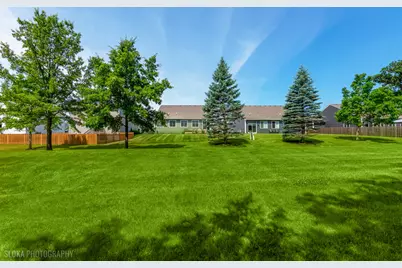 1902 Doolin Avenue, McHenry, IL 60050 - Photo 37