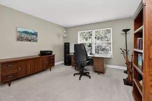 7940 Ashbrook Ct, Darien, IL 60561 - Photo 19