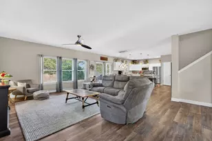 912 Hudson Dr, Joliet, IL 60431 - Photo 9