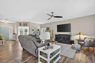 912 Hudson Dr, Joliet, IL 60431 - Photo 11