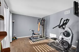912 Hudson Dr, Joliet, IL 60431 - Photo 35