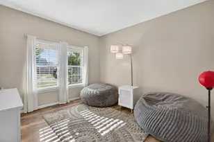 912 Hudson Dr, Joliet, IL 60431 - Photo 5