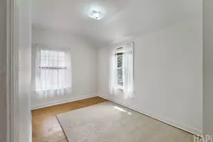8217 Laramie Ave, Skokie, IL 60077 - Photo 17