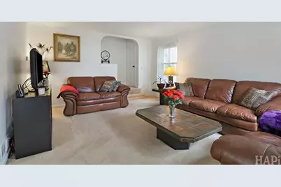 8217 Laramie Avenue, Skokie, IL 60077 - Photo 3