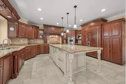 434 W Benton Avenue, Naperville, IL 60540 - Photo 7