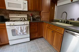 296 Tanager Ct, Deerfield, IL 60015 - Photo 5