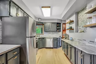 13965 W Wadsworth Rd, Wadsworth, IL 60083 - Photo 9