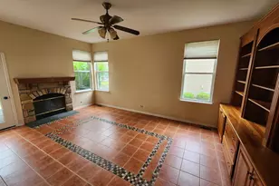 460 Arlington Ln, Grayslake, IL 60030 - Photo 7