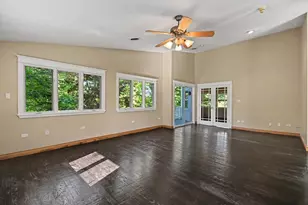 24635 W Mound Rd, Joliet, IL 60404 - Photo 15