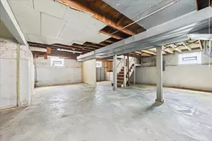 [Address not provided], Park Ridge, IL 60068 - Photo 19