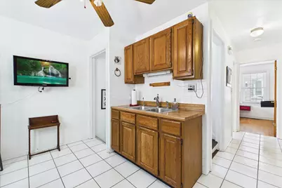 [Address not provided], Park Ridge, IL 60068 - Photo 11