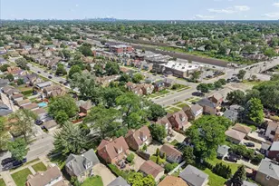 [Address not provided], Park Ridge, IL 60068 - Photo 23