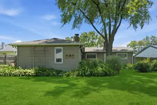 10162 Hiawatha Trail, Orland Park, IL 60462 - Photo 33