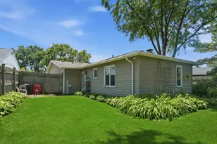 10162 Hiawatha Trail, Orland Park, IL 60462 - Photo 35
