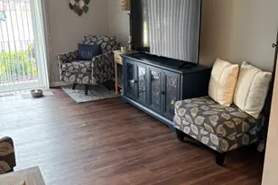 4009 W 105th St, Oak Lawn, IL 60453 - Photo 5