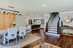 926 Holliston Ct, Schaumburg, IL 60193 - Photo 7
