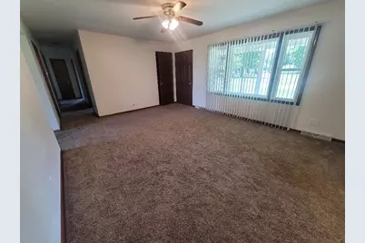 210 Brockett Street, Enfield, IL 62835 - Photo 11
