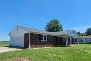 210 Brockett St, Enfield, IL 62835 - Photo 7
