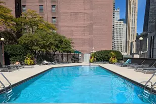 10 E Ontario St, Chicago, IL 60611 - Photo 19