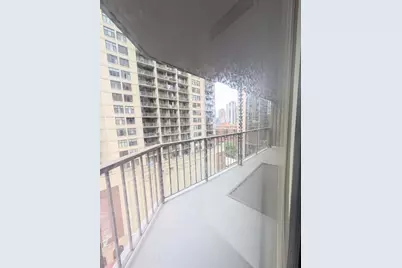 10 E Ontario Street #1105, Chicago, IL 60611 - Photo 3