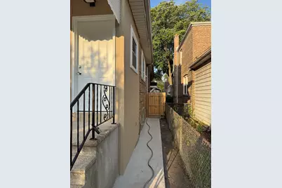 8232 S Calumet Avenue, Chicago, IL 60619 - Photo 45