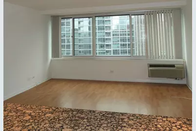 211 E Ohio Street #2719, Chicago, IL 60611 - Photo 9