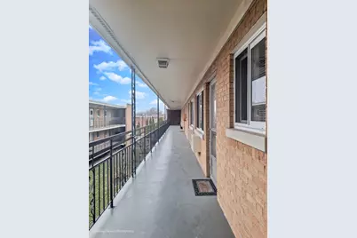 1509 Brown Street #11E, Des Plaines, IL 60016 - Photo 5