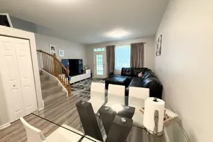 5454 Elizabeth Pl, Rolling Meadows, IL 60008 - Photo 3
