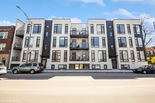 3153 N Tripp Ave, Chicago, IL 60641 - Photo 1
