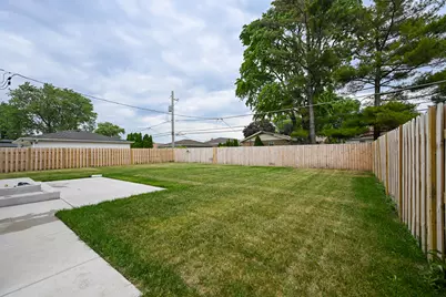 4015 Goss Avenue, Schiller Park, IL 60176 - Photo 5