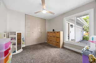 230 Plymouth Ln, Bolingbrook, IL 60440 - Photo 25