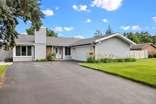 230 Plymouth Ln, Bolingbrook, IL 60440 - Photo 29