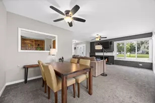 230 Plymouth Ln, Bolingbrook, IL 60440 - Photo 9