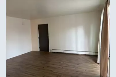 827 College Boulevard #202, Addison, IL 60101 - Photo 3