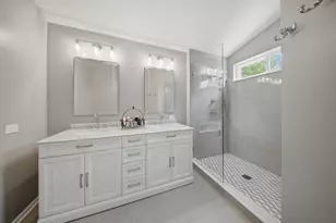 1422 Almaden Ln, Gurnee, IL 60031 - Photo 13