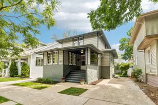 848 Carpenter Ave, Oak Park, IL 60304 - Photo 1