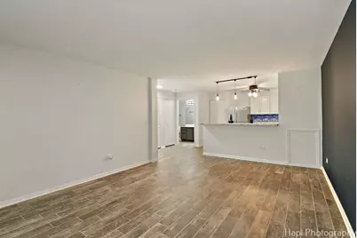 2313 Silverstone Drive #2313, Carpentersville, IL 60110 - Photo 5