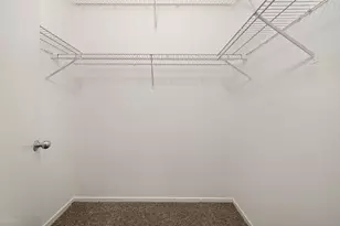 1100 W Cornelia Ave, Chicago, IL 60657 - Photo 11