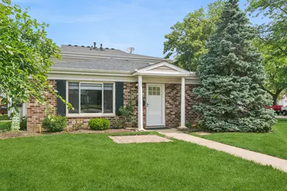 546 E Old Willow Road #249A, Prospect Heights, IL 60070 - Photo 1