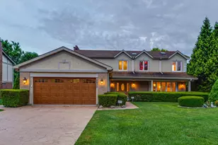 3903 Kiess Dr, Glenview, IL 60026 - Photo 5