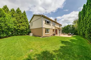 3903 Kiess Dr, Glenview, IL 60026 - Photo 61