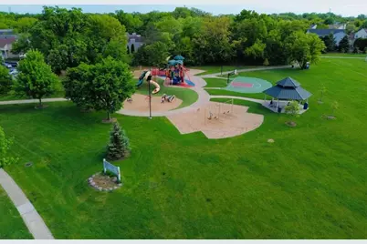 7681 Mendocino Drive, Gurnee, IL 60031 - Photo 23