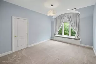 12 Carlisle Dr, Oak Brook, IL 60523 - Photo 79