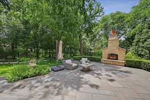 12 Carlisle Dr, Oak Brook, IL 60523 - Photo 31