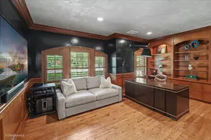 12 Carlisle Dr, Oak Brook, IL 60523 - Photo 53