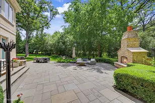 12 Carlisle Dr, Oak Brook, IL 60523 - Photo 109