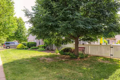 1286 Chestnut Lane, Yorkville, IL 60560 - Photo 3