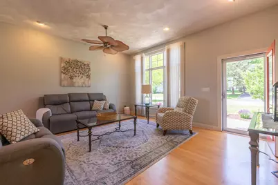 1021 Bertram Drive, Freeport, IL 61032 - Photo 3