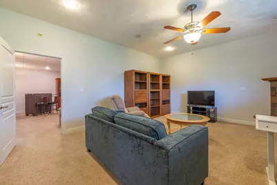 1021 Bertram Drive, Freeport, IL 61032 - Photo 21
